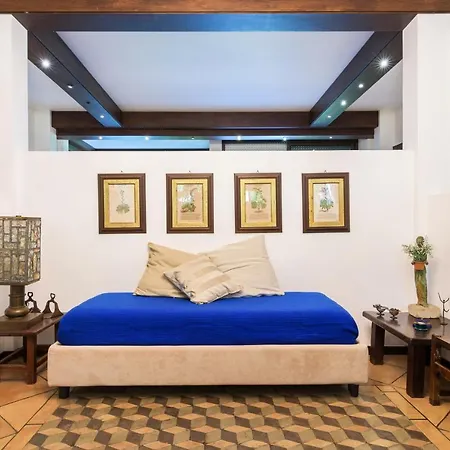 Gloria Apartment
